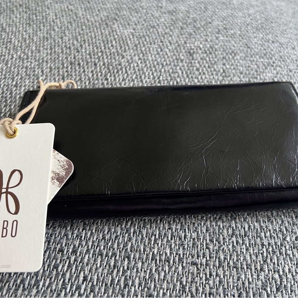 NWT HOBO Dane wallet